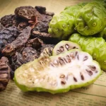Quả nhàu giúp hạ huyết áp, chống viêm